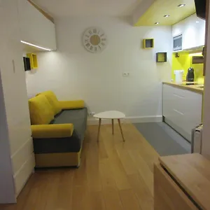 Cosy Of 17 Square Meters At Place Monge 75005 París
